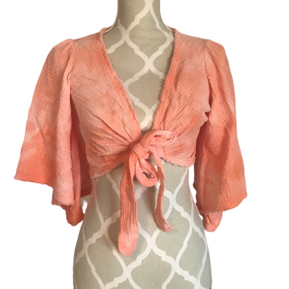 🌻4/$20 Lulus Front Tie Cropped Cotton Waffle Knit Pattern Top Size Small